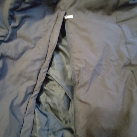 Michael Kors puffer coat - Picture 7 of 16